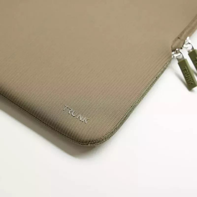 Sleeve case Trunk Neoprene Sleeve 33 cm 13 Grün