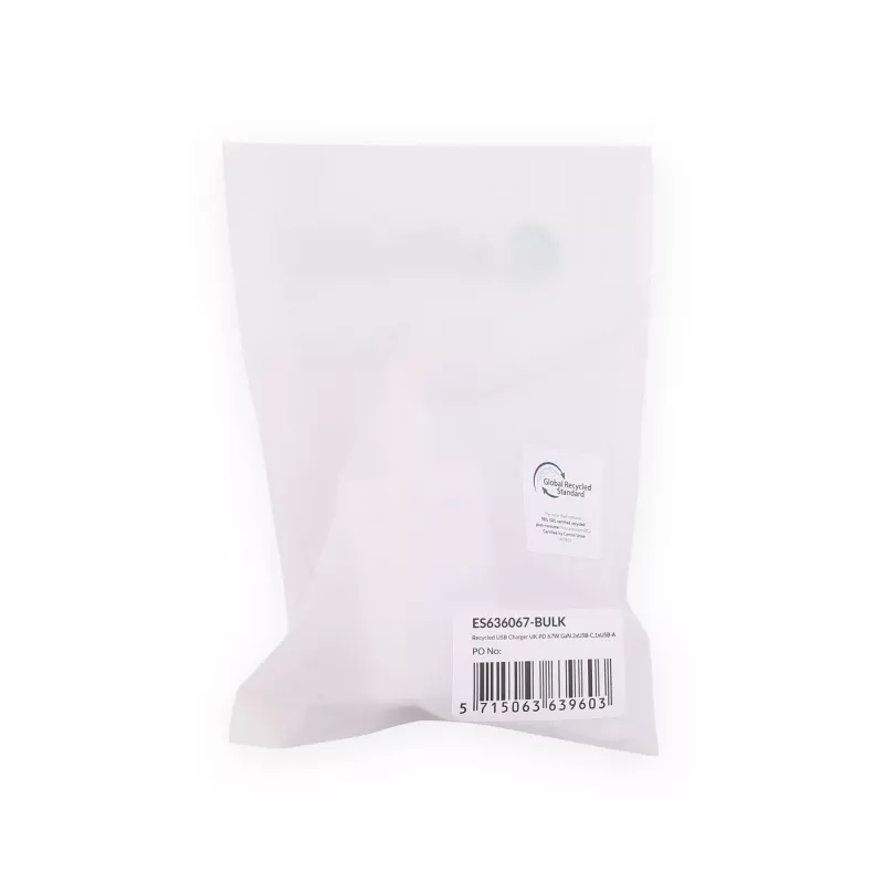 eSTUFF Home Charger USB-C PD 67W GaN UK Plug - Weiß - 100 % recycelter Kunststoff