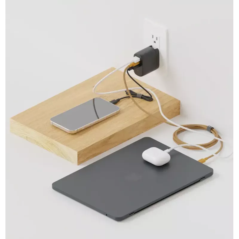 Schnelles GaN-Ladegerät Native Union Fast Gan Charger Pd 67W Weiß Intl 2C1A USB‑C 2 Anschlüsse 67W AC 100–240V Schutz vor Überstrom Überspannung Überhitzung