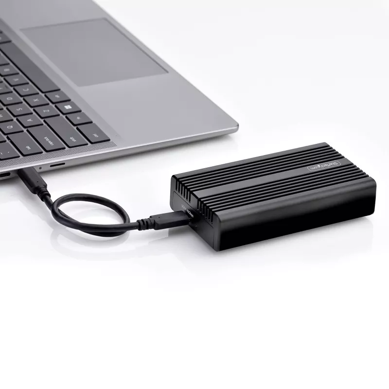 StarTech.com USB4 M.2 NVMe-Gehäuse, 40 Gbit/s, externes USB-C/Thunderbolt NVMe SSD-Gehäuse, Aluminium-Kühlkörpergehäuse, B+M/M-Key