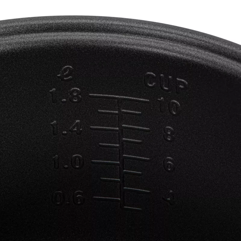 Multikocher Adler AD 6420 — 700 W, 3,25 L Fassungsvermögen, 6 programmierbare Programme, LED-Anzeige
