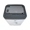 Aktenvernichter HP ONESHRED Auto 200CC — automatische Zufuhr für 200 Blatt, Mikroschnitt P-4, 28-Liter-Auffangbehälter, weiß-grau