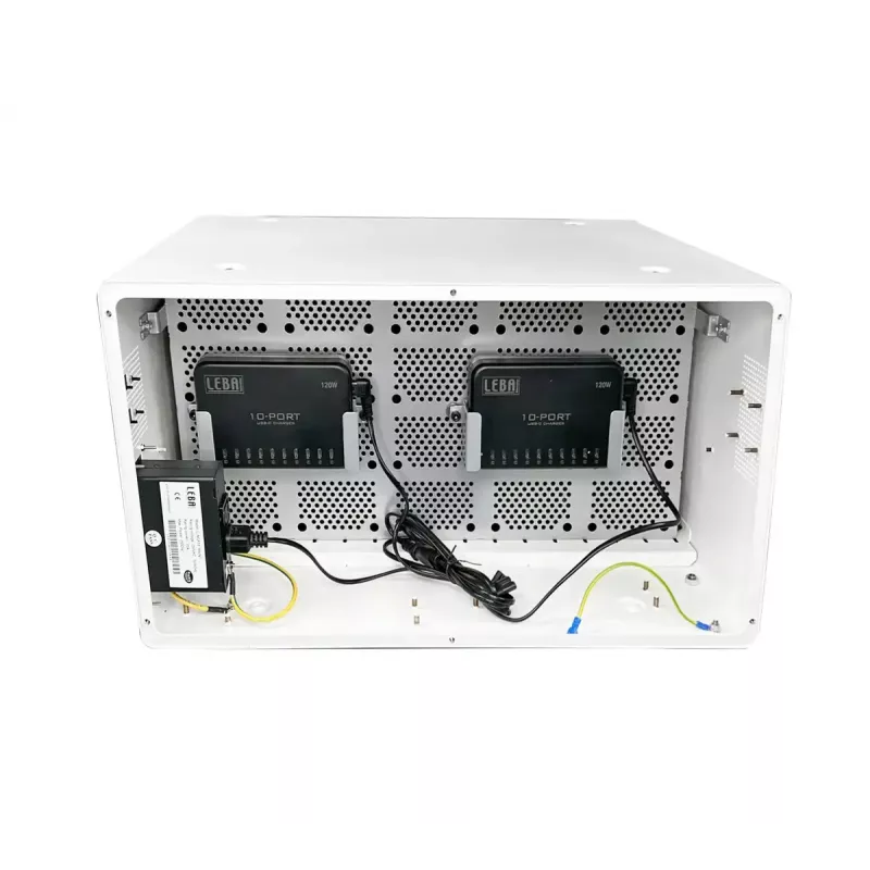 Tragbarer Geräte-Management-Schrank LEBA NoteBox 16 mit Schlüsselschloss, USB-C-Anschlüssen, 12 W pro Gerät, USB 2.0, Wand- oder Tischmontage, weiß