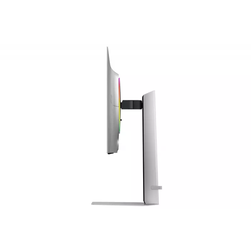 Samsung G81SF Computer Monitor 68,6 cm (27 Zoll) 3840 x 2160 4K Ultra HD OLED Silber