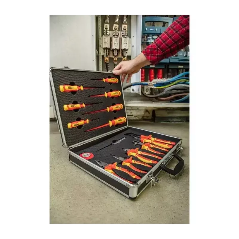 Zangen- und Schraubendreher-Set TOP-01-235 1000V, 7-tlg., isolierte Handwerkzeuge