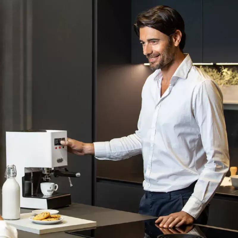 Gaggia Classic E24 Manuelle Espressomaschine 2,1 l
