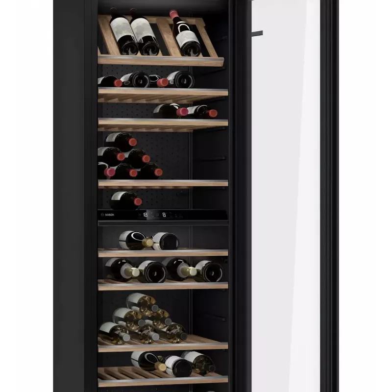 Bosch Serie 6 KWK36ABGA Weinkühlschrank Kompressor-Weinkühlschrank Freistehend Schwarz 199 Flasche(n)