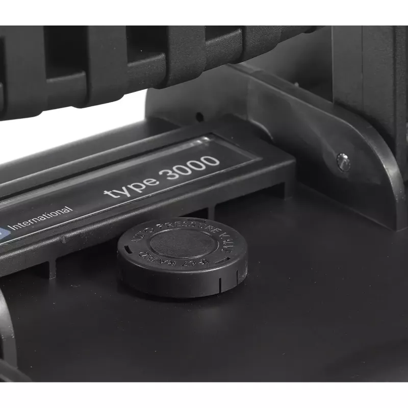 Hardcase B&W Cases Type 6700