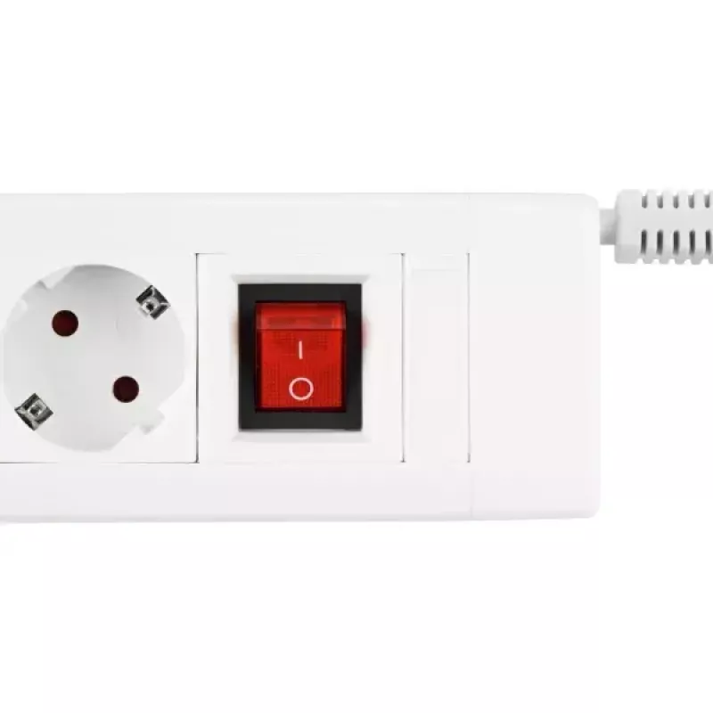 Power Extension REV 14612113 2,4 m 6 AC-Ausgänge für Innenbereich Weiß