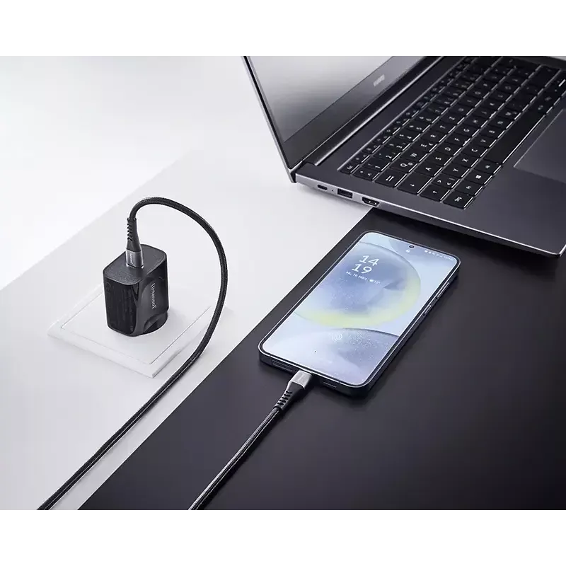 Netzteil Intenso W20C 20W USB-C Schwarz