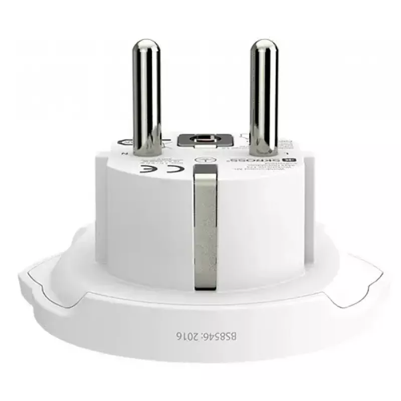 Reiseadapter SKROSS World to Europe — Universaleingang auf europäische Steckdose, weiß, 64×58×47 mm