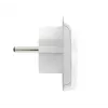 Reiseadapter SKROSS World to Europe — Universaleingang auf europäische Steckdose, weiß, 64×58×47 mm