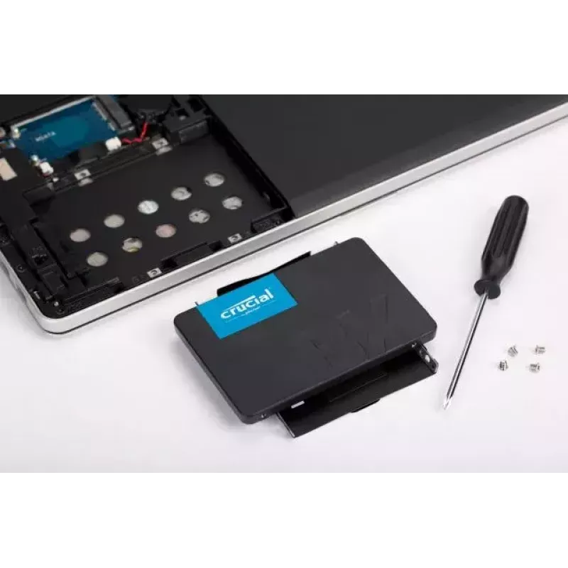 SSD-Laufwerk Crucial 2 TB 2,5 Zoll SATA III BX500