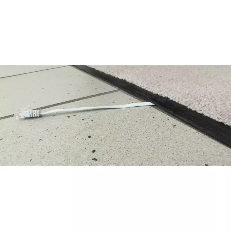 InLine Flaches Ultraslim-Patchkabel U/UTP Cat.6 Gigabit-fähig schwarz 5m