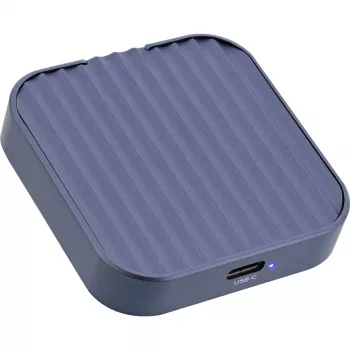 InLine Clip Case - Magnetisches USB-C-Gehäuse für SATA III & NVMe M.2 SSDs
