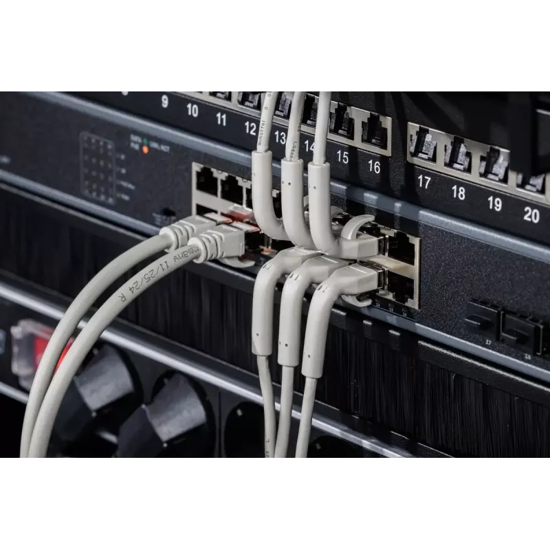 Digitus CAT 6A F-FTP biegbares Patchkabel Kupfer 1 m Grau