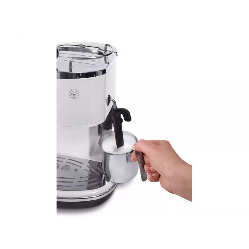 Espressomaschine De’Longhi ECO 311.W — manuell 15 bar, 1,4 L Wassertank, 2 Tassen, Warmhaltefunktion, Tischgerät