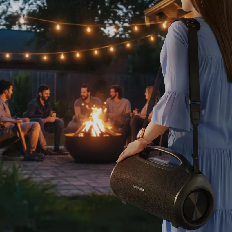 Partylautsprecher HAMA UltiMate Pro 120 W, kabellos Bluetooth, wasserdicht, eingebauter Akku, USB-C-Ladung
