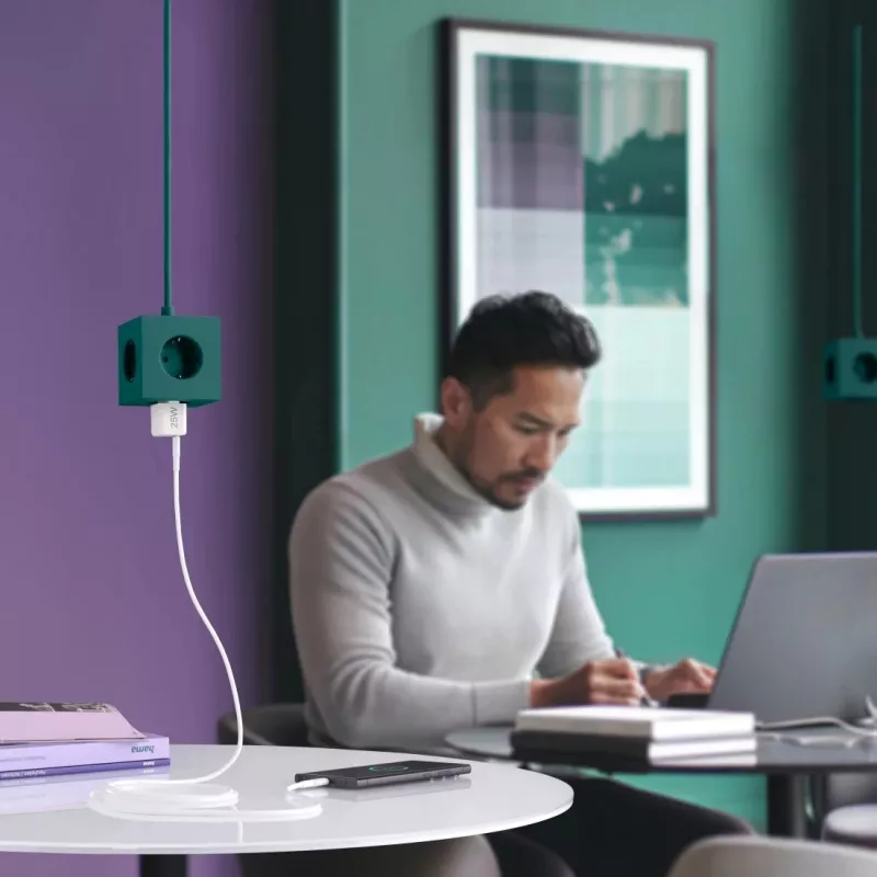 Hama 00201981 mobiles Ladegerät Headset, Powerbank, Smartphone, Tablet Weiß AC Schnellladung Indoor