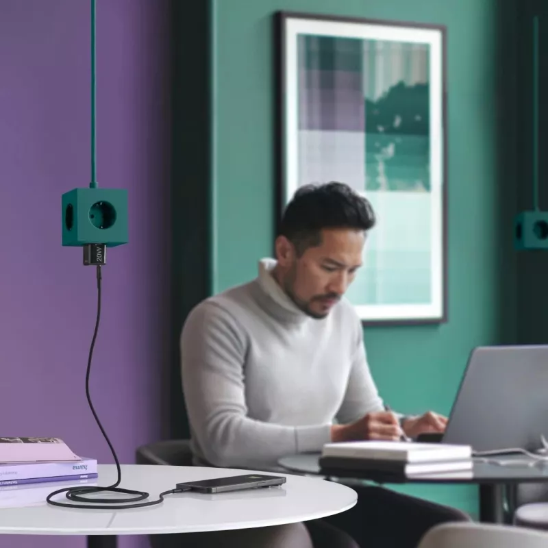 Hama 00201984 Ladegerät für Mobilgeräte Smartphone Schwarz AC Schnellladung Indoor