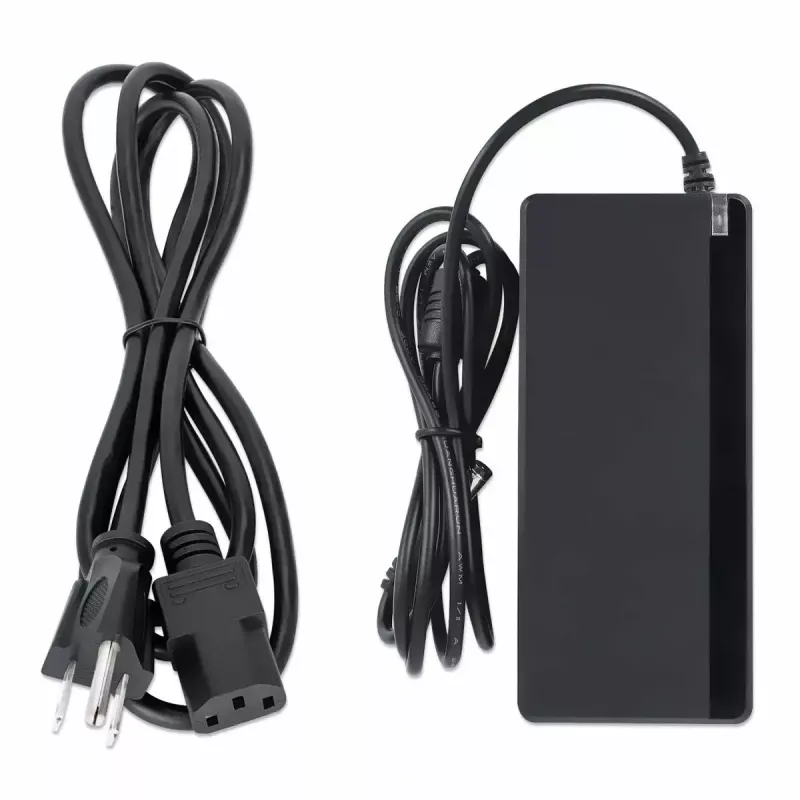 Intellinet 6-Port Fast Ethernet Switch 4 PoE Ports 65W Power Budget