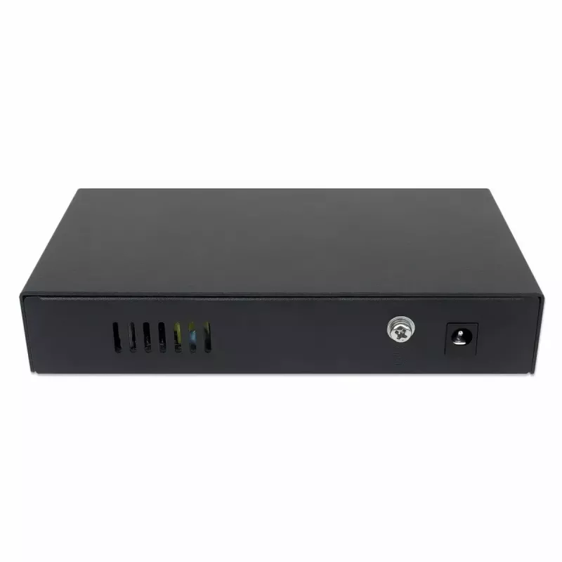 Intellinet 6-Port Fast Ethernet Switch 4 PoE Ports 65W Power Budget