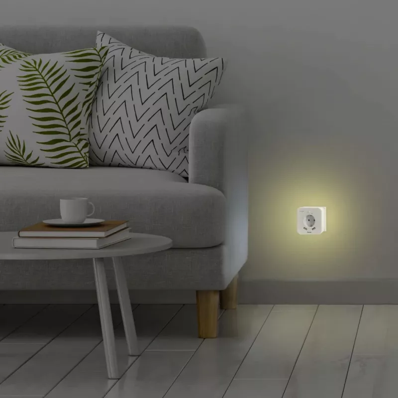 Einsteck-Nachtlicht Hama 00223507 warmweiß LED 3000K