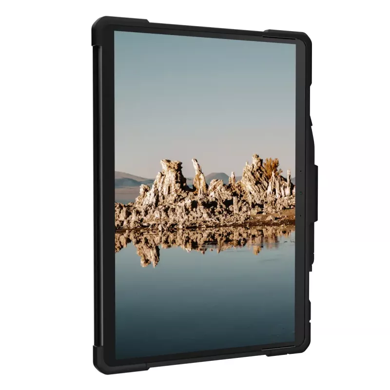 Cover für Microsoft Surface Pro 9/10/11 von URBAN — Metropolis SE, passend für bis zu 33 cm (13 Zoll), Standmodus, schwarz