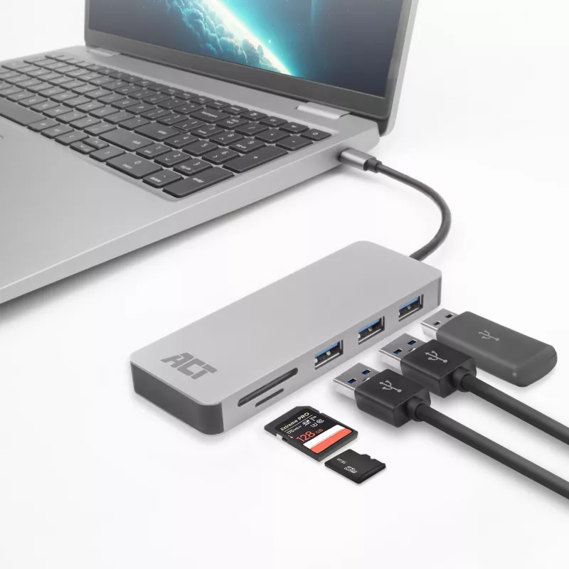 ACT USB-C Hub 3.0, 3x USB-A, Kartenleser, PD-Durchschleifung