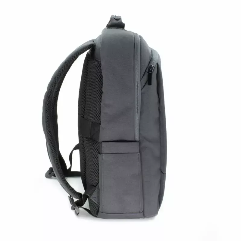 ACT Move Rucksack für Laptops bis 15,6 Zoll aus recycelten Plastikflaschen