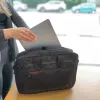 ACT Suburb Umhängetasche für Laptops bis 15,6 Zoll, hergestellt aus recycelten Plastikflaschen
