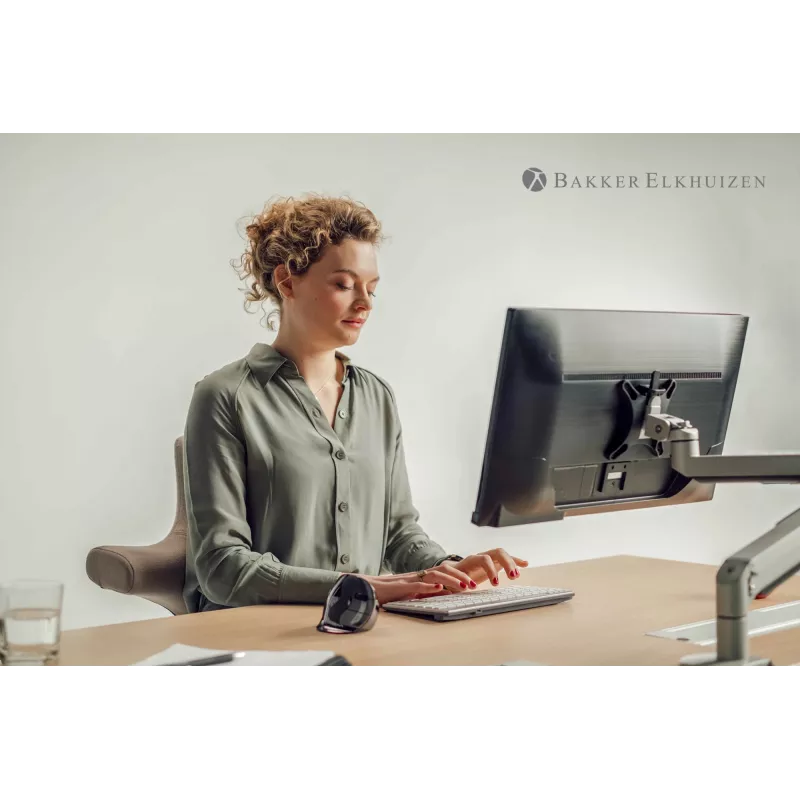 BakkerElkhuizen Evoluent D Small, Rechtshänder, Vertikales Design, Laser, USB Typ-A, 3200 DPI, Schwarz