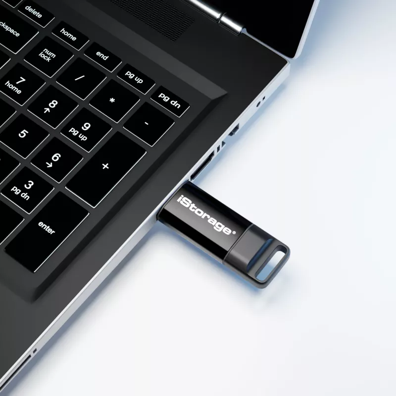 iStorage datAshur BT 64 GB | Verschlüsselter sicherer USB-Stick | Entsperrung per Smartphone via Bluetooth | FIPS 140-2 Level 3 zertifiziert | Fernverwaltung bereit