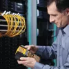 DYMO RHINO 5200 Industrie-Etikettendrucker | Beschriftungsgerät mit Koffer | Zeitsparende Schnellzugriffstasten | Druckt schnell | Robuster Etikettendrucker für Baustellen und anspruchsvolle Beschriftungsaufgaben | UK-Stecker