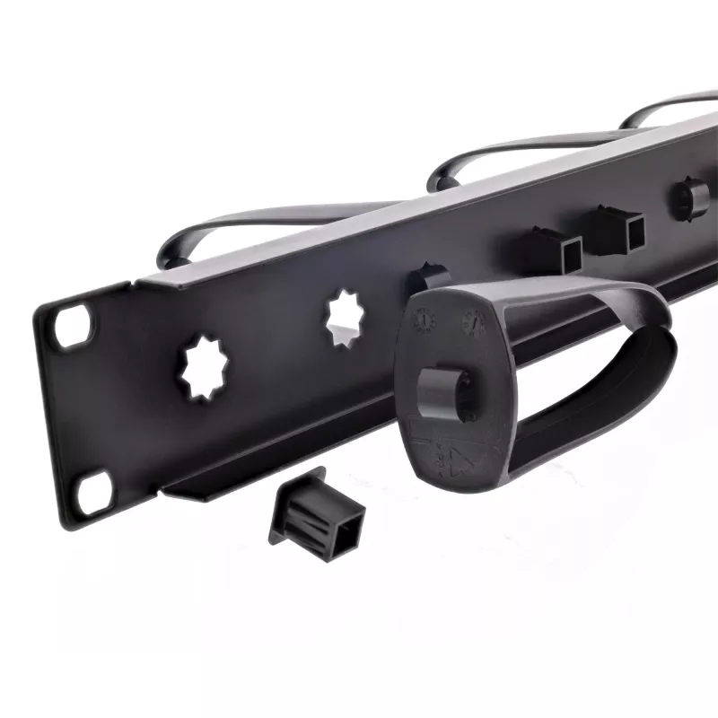 InLine 19-Zoll-Kabelmanagement-Panel, 5 Kunststoffhalterungen abnehmbar, RAL 9005 schwarz