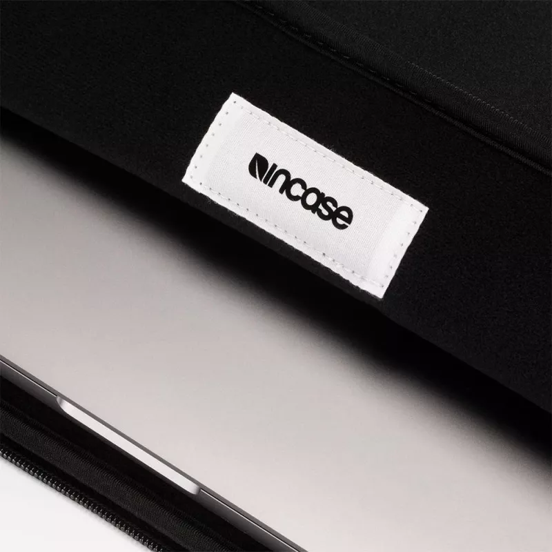 Incase Classic 38,1 cm (15 Zoll) Hülle Schwarz