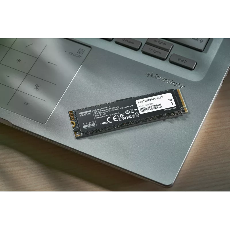 SSD-Laufwerk KLEVV 1 TB M.2 2280 PCIe Gen3 NVMe K01TBM2SP0-C7T
