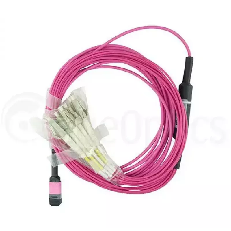 BlueOptics CBL-MPO12-4LC-OM4-15M-BO InfiniBand-Glasfaserkabel MPO 4x LC 15m