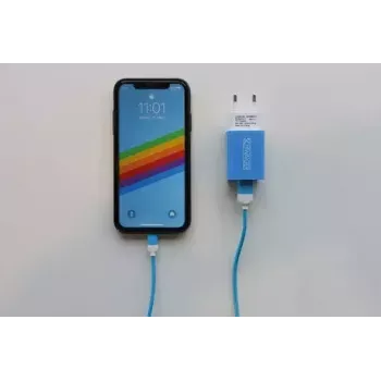 Ladegerät Schwaiger LAD300B 511 Indoor AC für Kopfhörer Smartphone Tablet