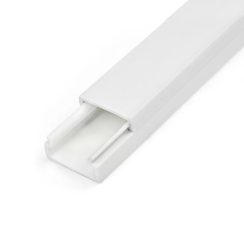 StarTech.com Solider Kabelkanal mit Klebeband & Abdeckung, 19 mm B x 11 mm H – 1 m Länge, PVC Netz-/Stromkabelversteck/Wandkabelkanal, Max. 6 Kabel, UL gelistet