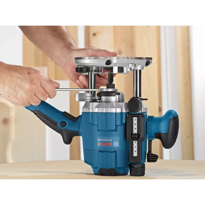 Bosch GOF 1250 CE Schwarz, Blau 24000 U/min 1250 W