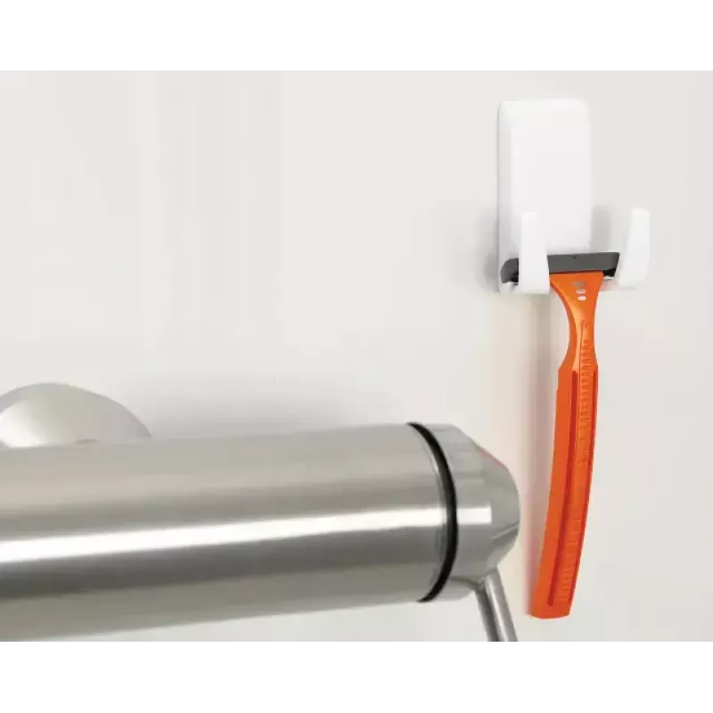 Rasiererhalter Tesa Powerstrips Waterproof Wave, selbstklebender Badezimmerhalter, wasserdichtes Design, weiß