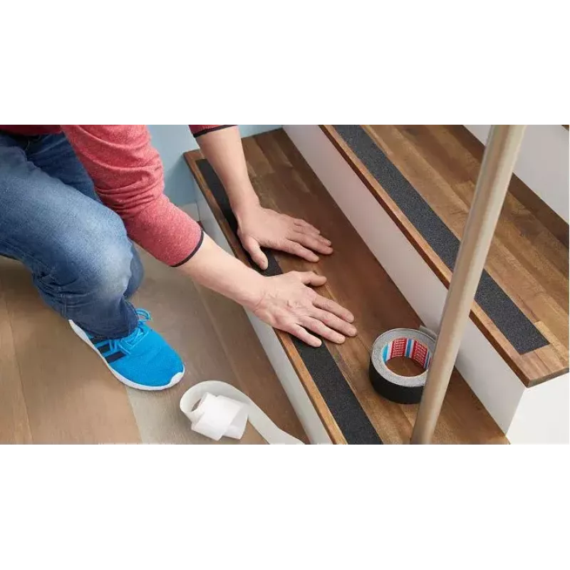 Rutschfester Badstreifen TESA 55588 Schwarz