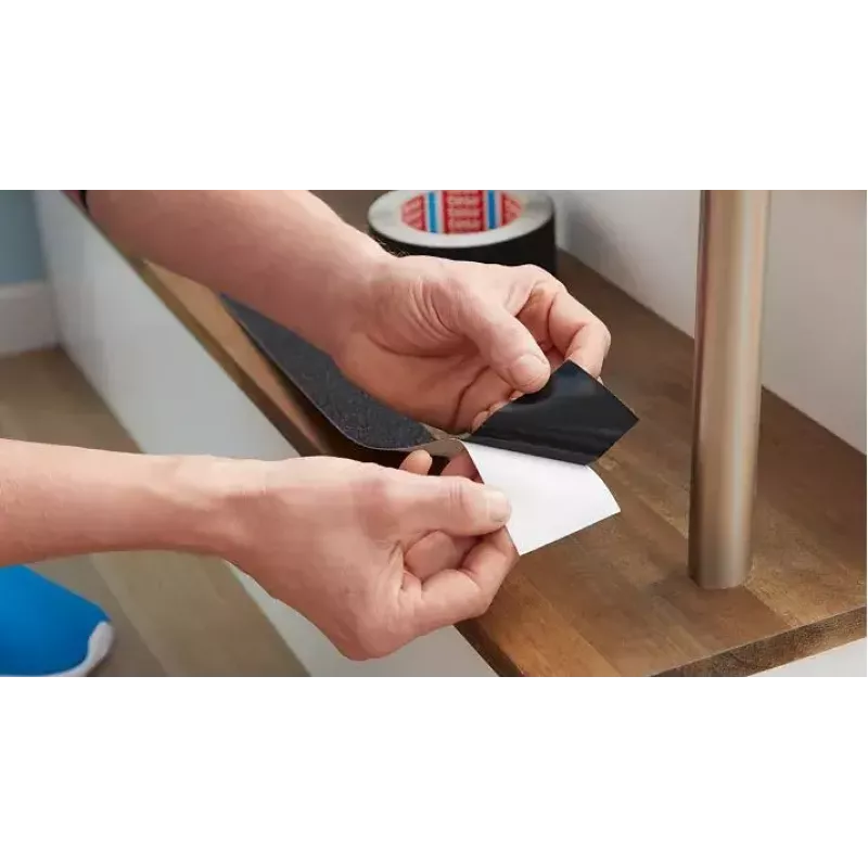 Rutschfester Badstreifen TESA 55588 Schwarz