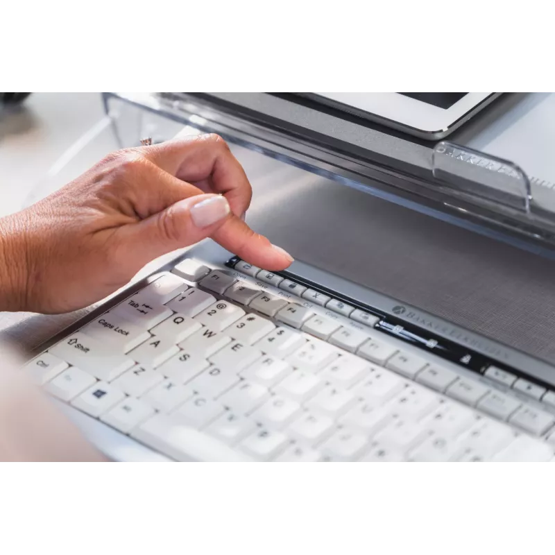 BakkerElkhuizen S-board 840 UK Qwerty, Tenkeyless (80 - 87%), Kabelgebunden, USB, Scissor-Tastenschalter, QWERTY, Hellgrau, Weiß