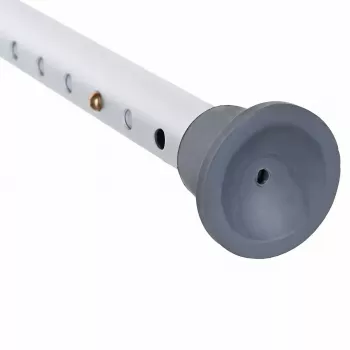 Duschsitzhocker drehbar ActionMed KP400AM – rund kompakt drehbarer Duschhocker, höhenverstellbar, 4 Beine, rutschfeste Füße, silber