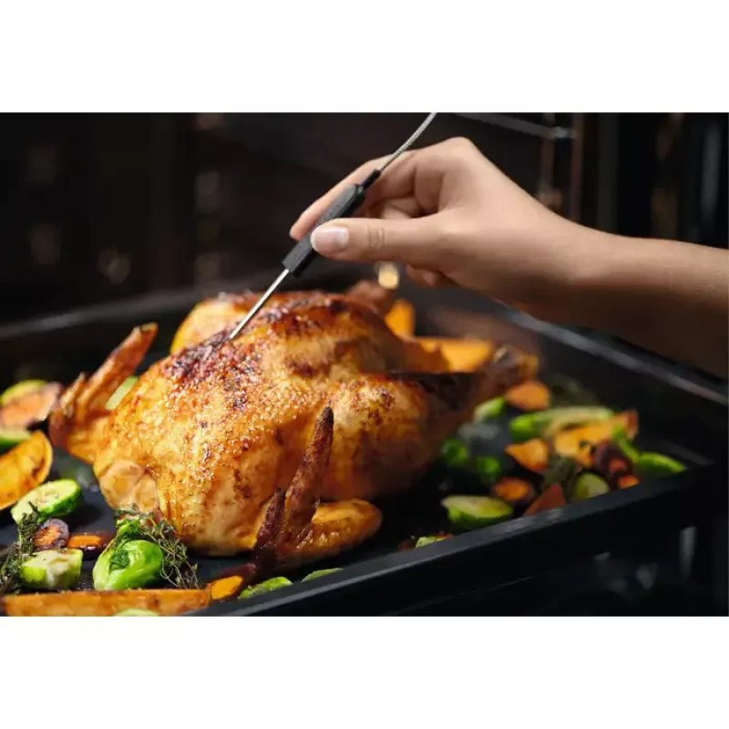 Einbau-Backofen Electrolux EOD6F77WV, 72 L, elektrisch, weiß, Energieeffizienzklasse A+, katalytische Reinigung, Teleskopschienen, Wi‑Fi