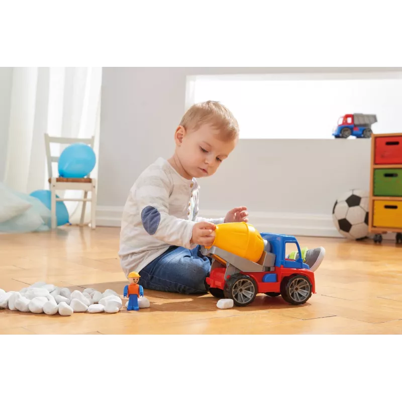 Truck Lena TRUXX Betonmischer