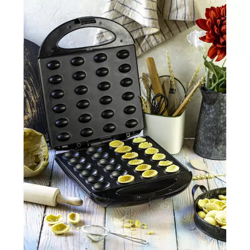 Waffeleisen Mesko MS 3041 — 1600 W, Schwarz, macht 24 elliptische Waffeln (220–240 V)