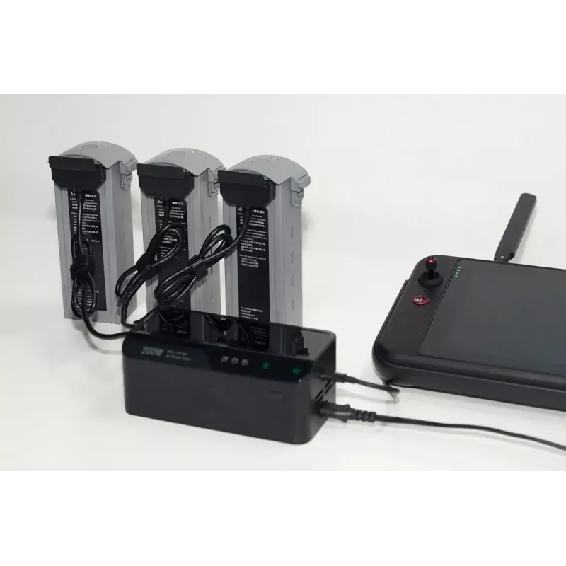 Ladegerät Autel Multi-Ladegerät für EVO Max Serie Modell 102002545 — 3-Akku, USB-C, 120 W Ladeleistung, 100–240 V Eingang
